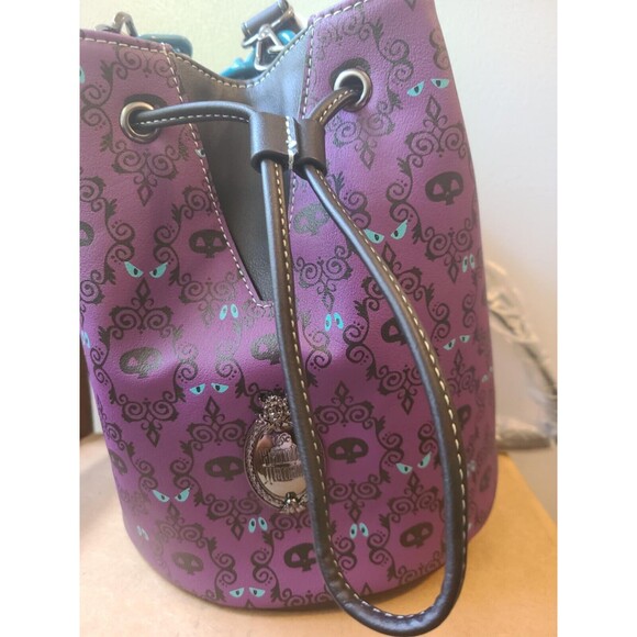Disney Loungefly Haunted Mansion Wallpaper GITD Purple Drawstring Bucket Bag NEW - Picture 3 of 5